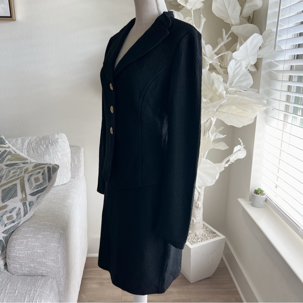 St John Elegant Black Women's Wool Skirt And Blazer Suit Size 10 - Picture 5 of 7